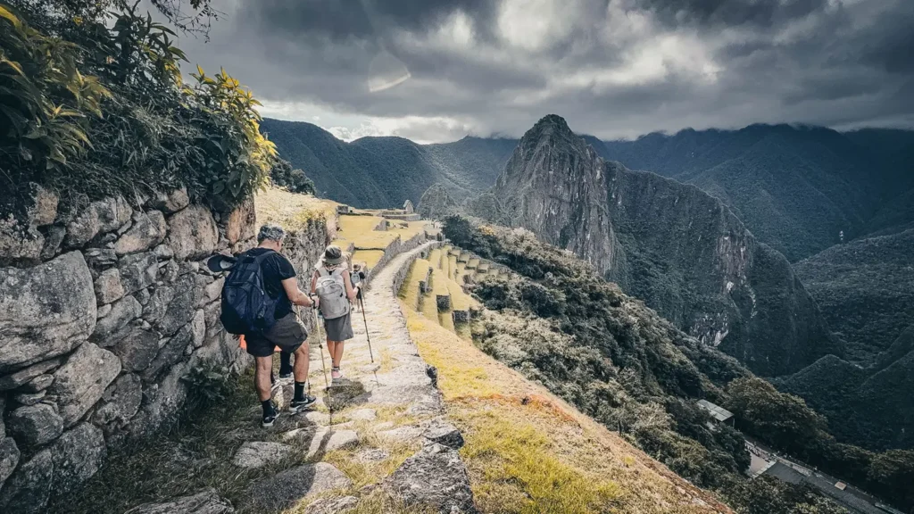 inca trail to mavhu picchu